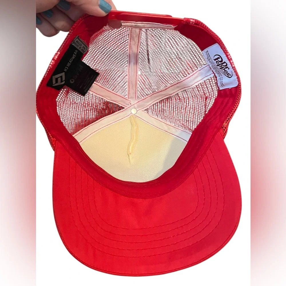 Dr. Pepper Soda Mens Officially Licensed Retro Style Logo Foam Trucker Hat Cap - Picture 4 of 7